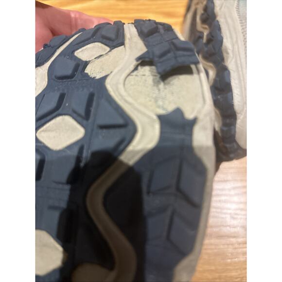 Hoka Men’s Challenger ATR 7 Trail Running Pale Blue Sz 11 main image 13